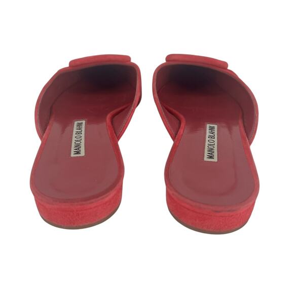 Manolo Blahnik Maysale Suede Flats In Pink - Picture 12 of 16